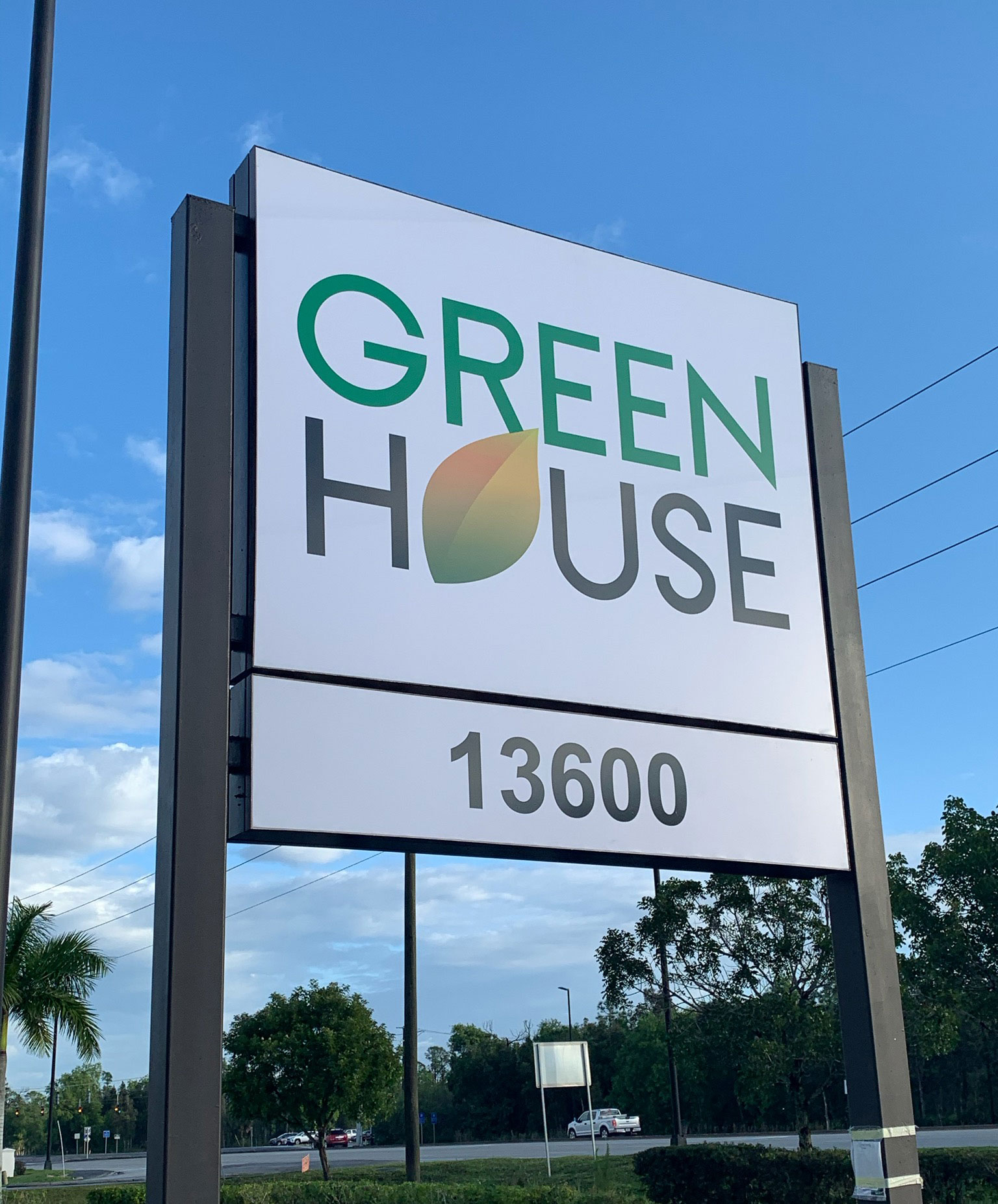 Green House Sign crop